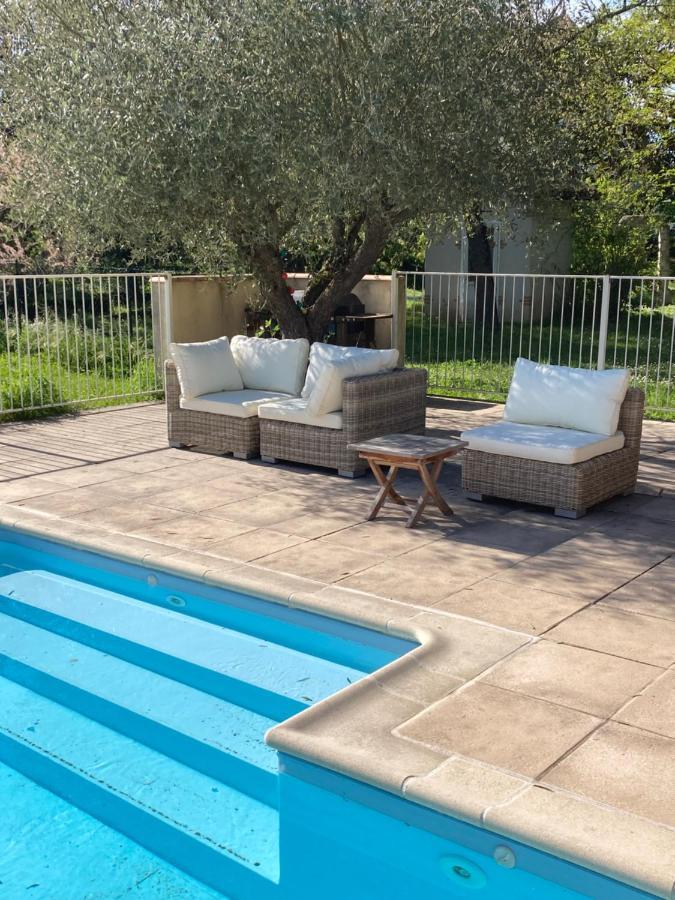 Domaine de Ménerque - petit château avec piscine Lisle-sur-Tarn Esterno foto